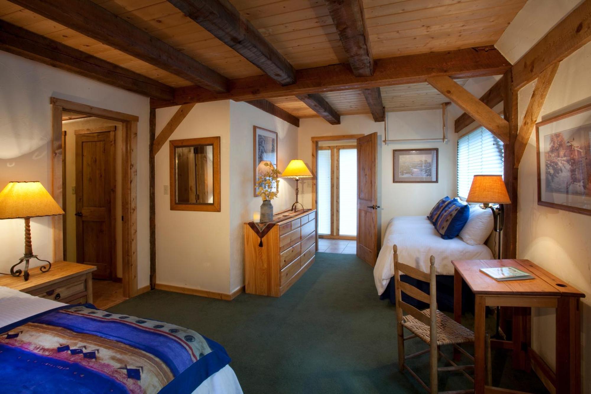 Cottam'S Lodge By Alpine Village Suites Taos Ski Valley Rom bilde